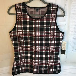 Eva Longoria Sleeveless Top Plaid Print